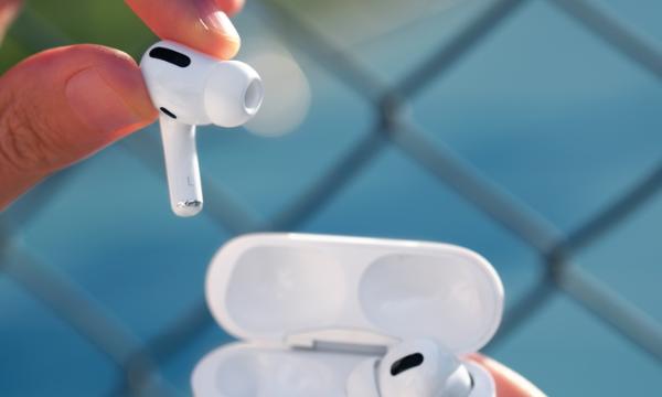 用户称AirPods Pro散发莫名气味，这下真“香”了