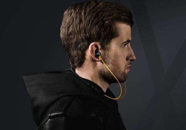 realme首款真无线耳机将于12月17日印度发布：或采用入耳式设计+无线充电
