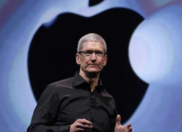苹果迎来44岁“生日”，市值达1.054万亿美元