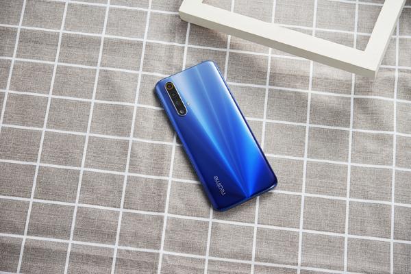 掀起全民5G性价比 realme真我X50m评测体验