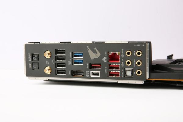 数说技嘉Z490 AORUS MASTER：从超频到电竞全方位强化的高端Z490