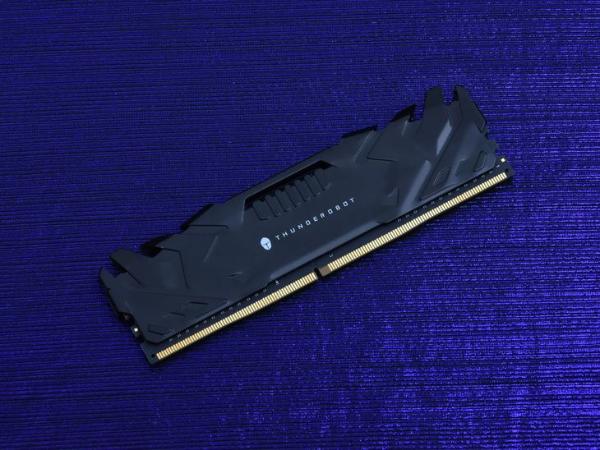 雷神DDR4-3000MHz 8GB内存评测：超频潜力十足3866MHz妥妥的！