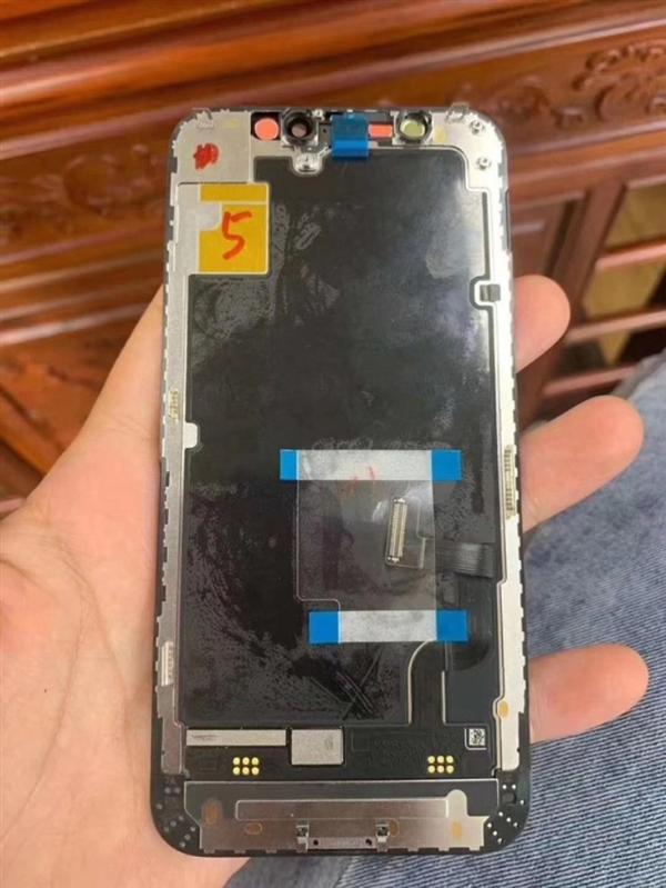 全系OLED屏!iPhone 12显示屏曝光