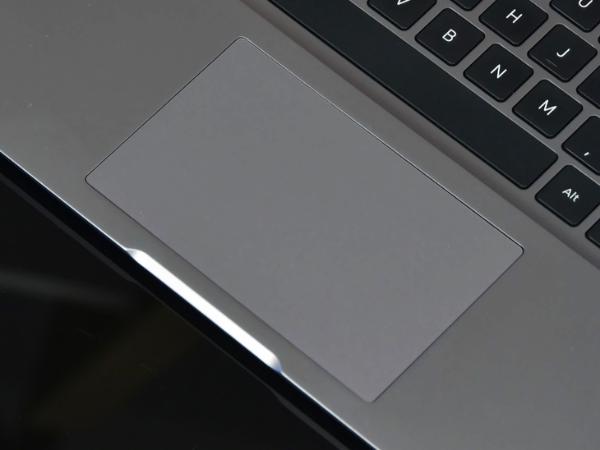 小机身2K屏 RedmiBook Air 13评测