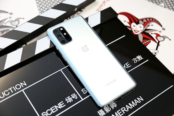 3399元到底值不值？一加8T上手优缺点无水品评
