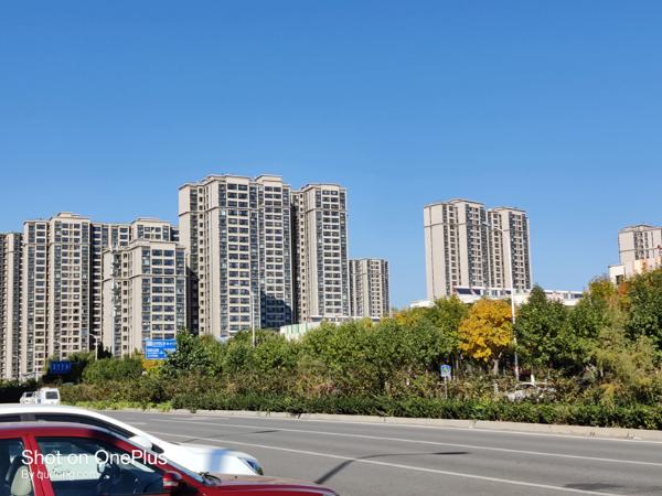 3399元到底值不值？一加8T上手优缺点无水品评