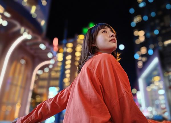 5G手机颜值新巅峰，Reno5演绎“星”魅力
