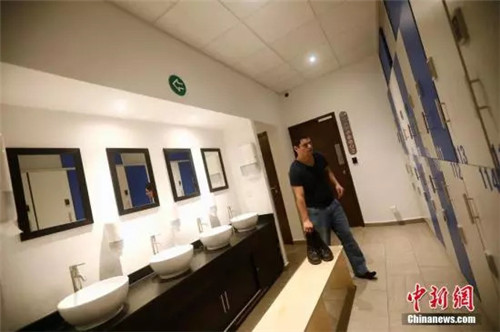 反转又反转的瑞典酒店事件 到底谁被打脸了？
