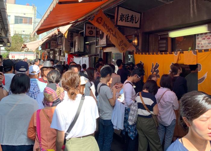 日本筑地市场关闭 “东京厨房”吹起熄灯号