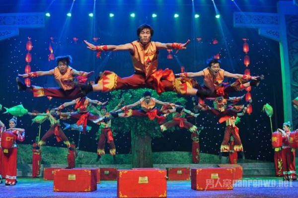 舞台摄影技巧展示--如何记录舞台精彩摄影表现！