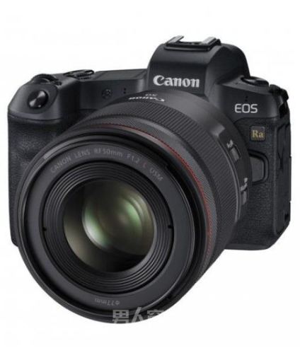 佳能EOS Ra是迄今为止体积最小，最便携的专业相机