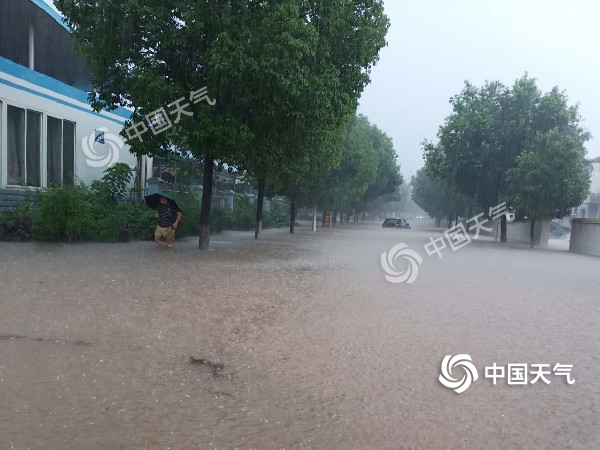 湖北多地遭遇入梅来最强降水 恩施荆门等地今日仍有暴雨