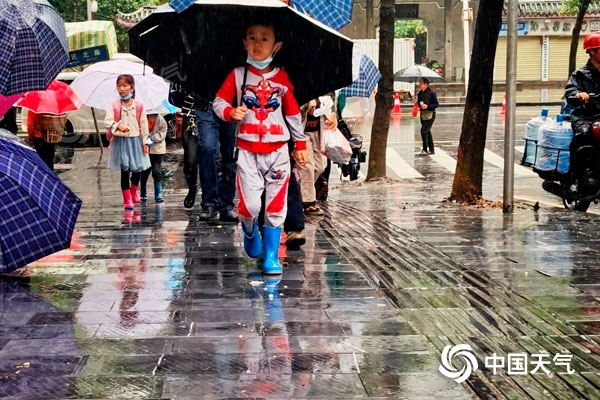 湖南今明天强降雨过程来袭  长沙岳阳等地或有暴雨