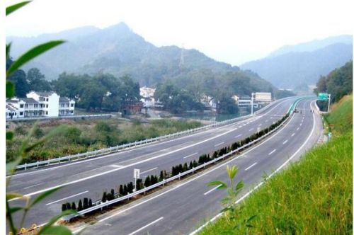 景泰|兰州新区旅游方面好消息，景泰到中川机场的高速公路建成了