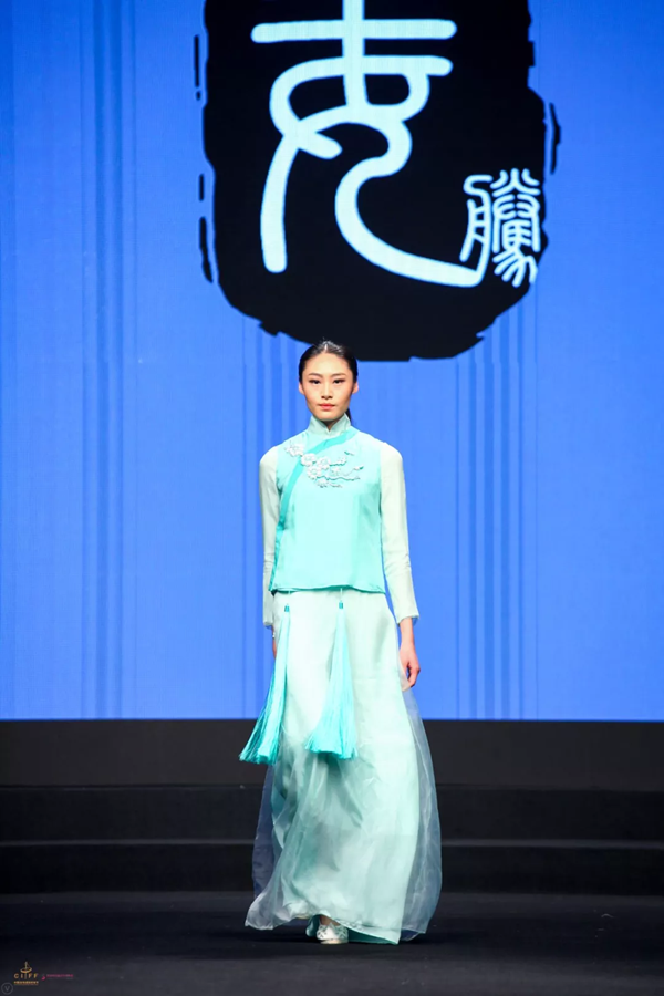 “金鹏奖”获得者姜振宏：螓首蛾眉&nbsp;巧笑倩兮