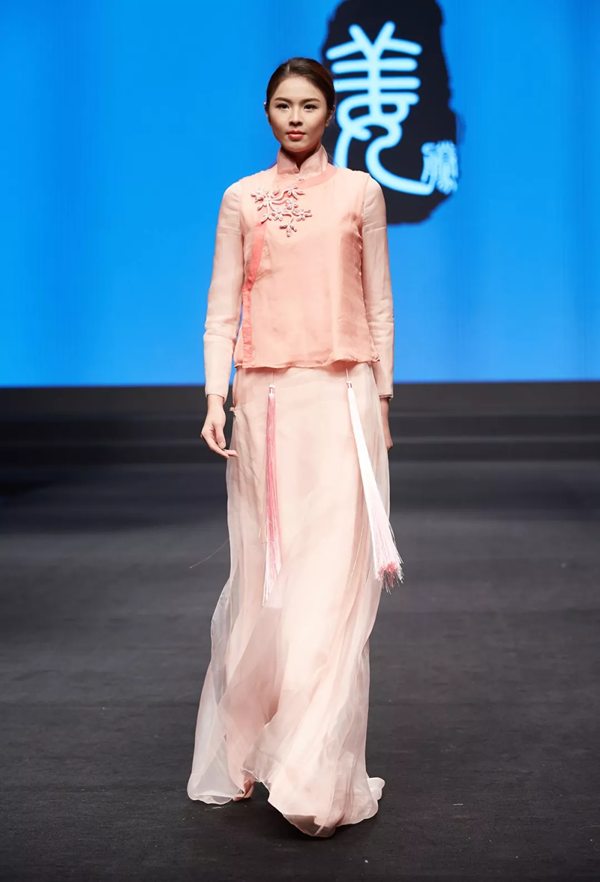 “金鹏奖”获得者姜振宏：螓首蛾眉&nbsp;巧笑倩兮