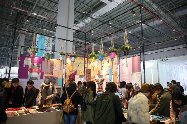 intertextile春夏面辅料展:共生艺术体现面料原生态