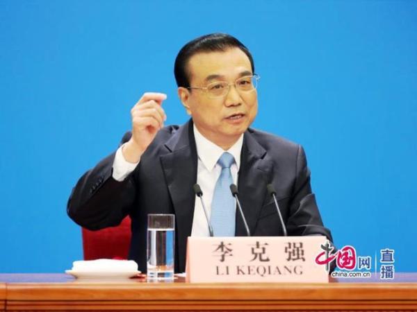 李克强：保证养老金足额发放、按时领取