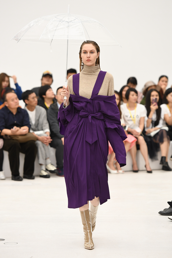 A/W2018深圳时装周 | MYMO & M.HITI联袂演绎当代女性力量