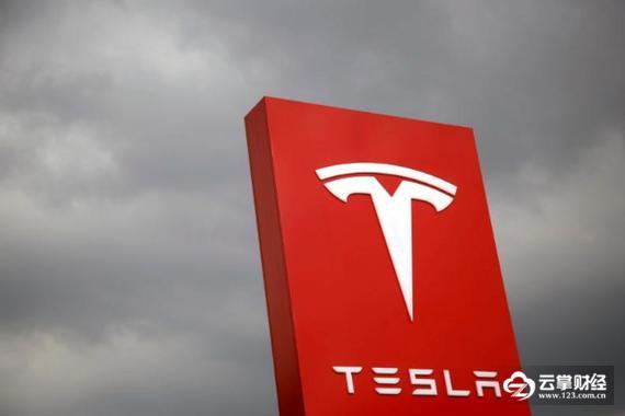 穆迪下调评级，股价暴跌，特斯拉这一次怕是真的要凉了……