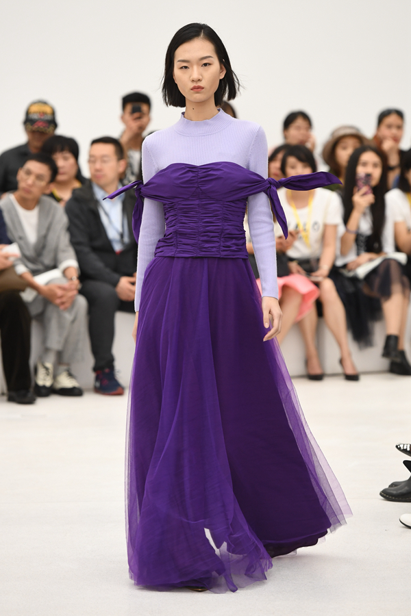 A/W2018深圳时装周 | MYMO & M.HITI联袂演绎当代女性力量