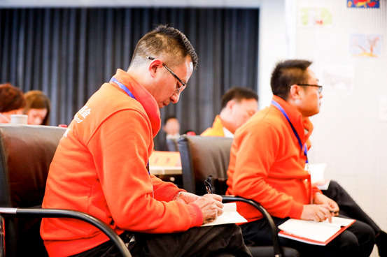 阿里巴巴举办首期脱贫攻坚县域示范班，与贫困县干部共创脱贫方案