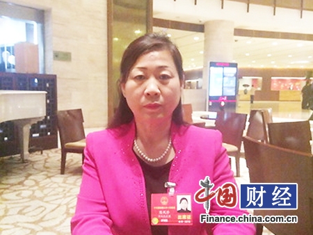 全国人大代表建议推广“智慧停车” 前瞻性解决停车难问题