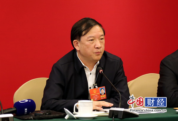 全国人大代表王守聪:产业振兴是乡村振兴战略的基础和重点