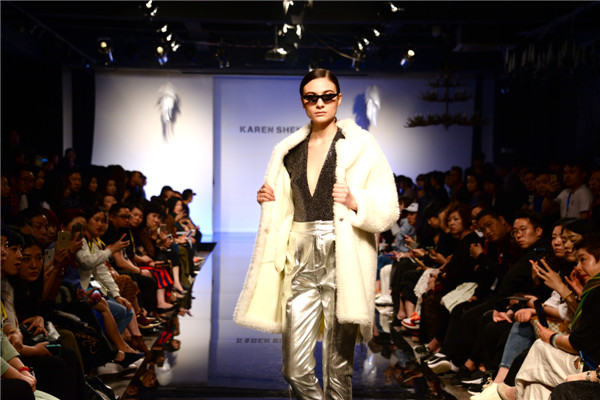 凯伦诗2018秋冬新品发布会 用服装重塑独立女性