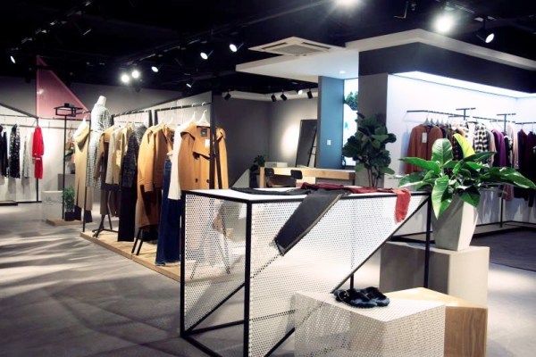 为女性优雅而生，村上春是如何走上向上之路的