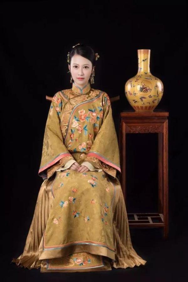 《梦回江南》——南宫秀故事会|2018AW杭州国际时尚周