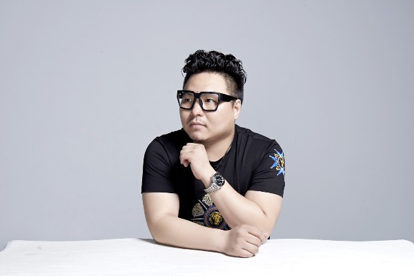 为女性优雅而生，村上春是如何走上向上之路的