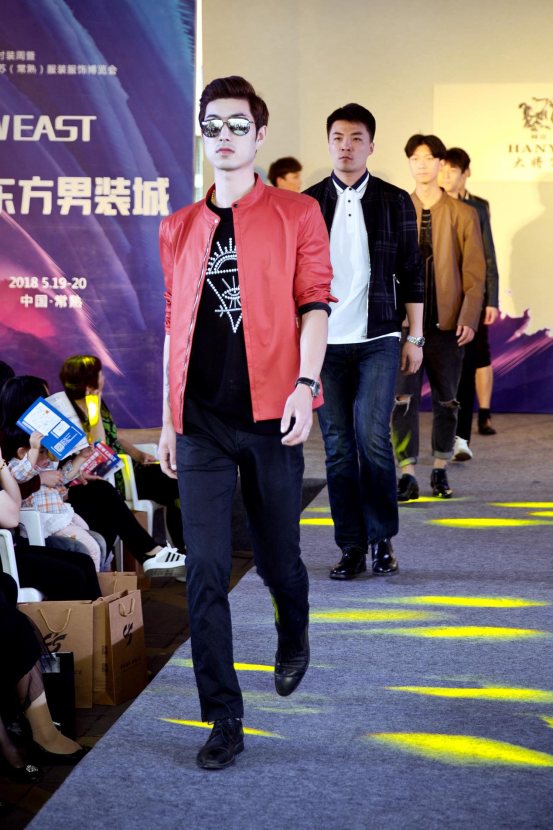 江南国际时装周|新东方男装城上演精美绝伦男装秀