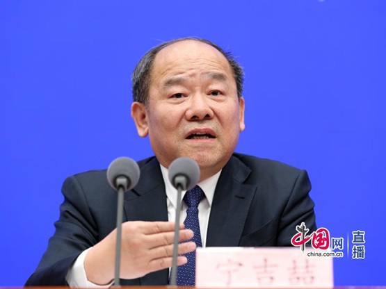 100年中国gdp占世界比重_中国gdp占世界比重图(3)