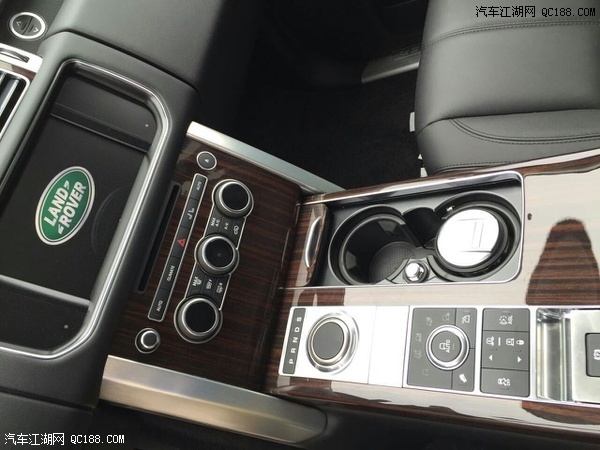 18款路虎揽胜行政3.0T平行进口到店实拍