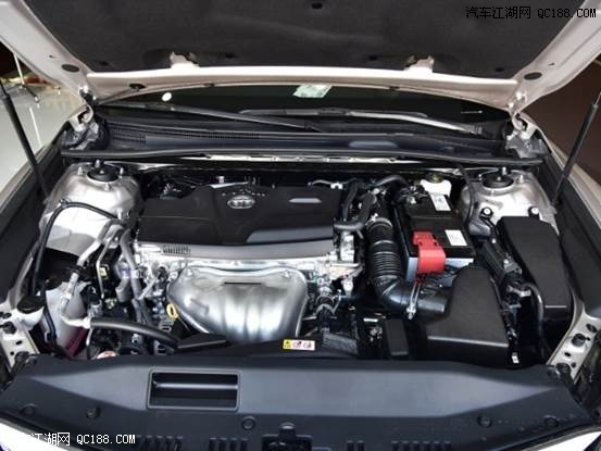 原创八代丰田凯美瑞首试&nbsp;外观时尚配置提升