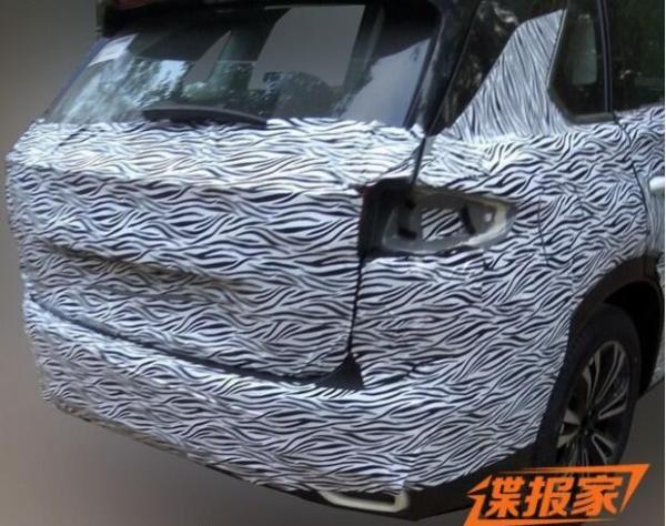 悬浮式车顶 新一代传祺GS5最新谍照曝光 年内发布