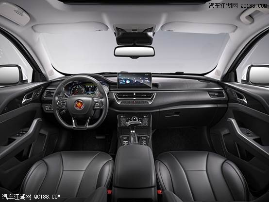 一汽红旗推首款纯电动车 新能源第一枪