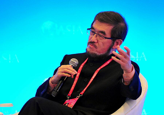 第一次亲密接触，90后眼中真实的吴鹰：一位不像大佬的大佬