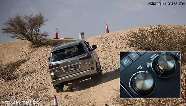 17款雷克萨斯LX570八座中东版到店实拍