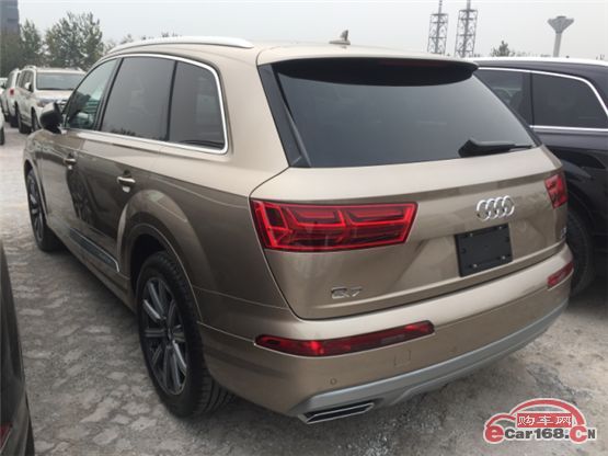 2018款奥迪Q7加版最低价参数配置全面解析奥迪Q7豪华SUV价格