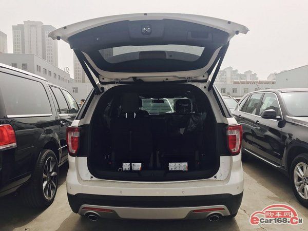 2017款福特探险者2.3T美式SUV心动价