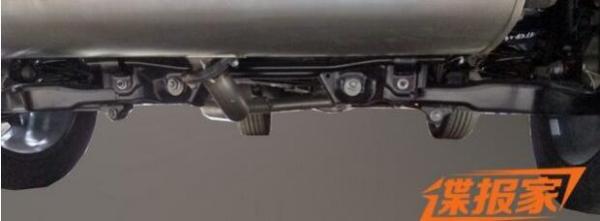 悬浮式车顶 新一代传祺GS5最新谍照曝光 年内发布