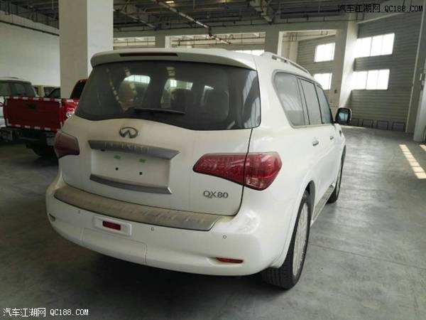 2017款英菲尼迪QX80现车中东版实拍报价