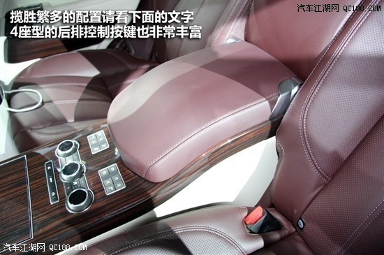 18款路虎揽胜行政3.0T平行进口到店实拍