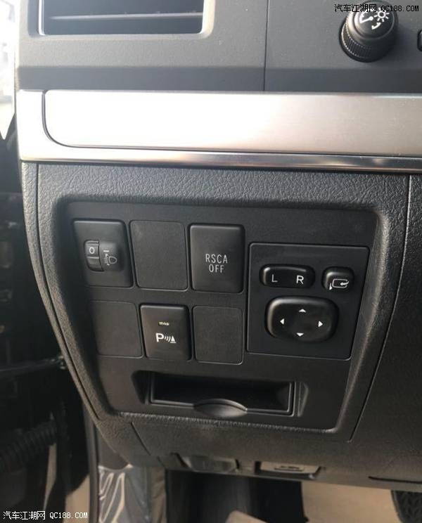 18款酷路泽5700VXR顶配中东版现车优惠