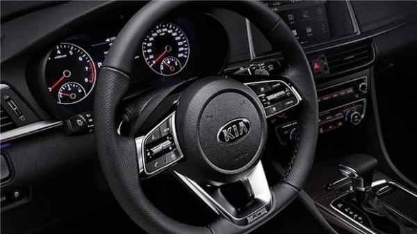 外观和内饰都升级&nbsp;2018款起亚K5韩国亮相