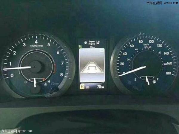 18款加版丰田塞纳LE四驱七座港口报价