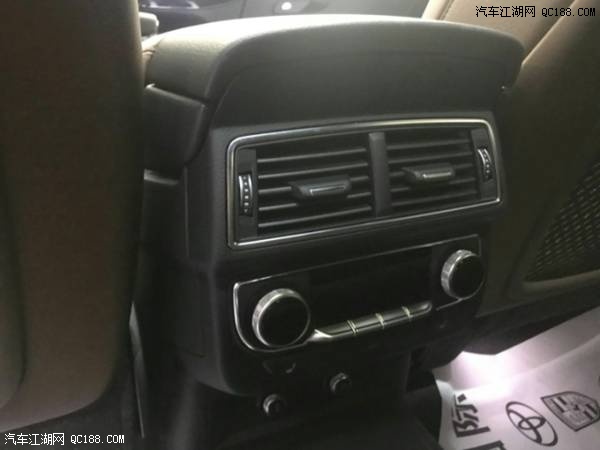 2018款奥迪Q7加版3.0T科技版现车实拍