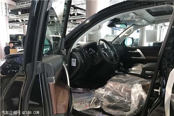 17款丰田兰德酷路泽57005.7L中东版价格